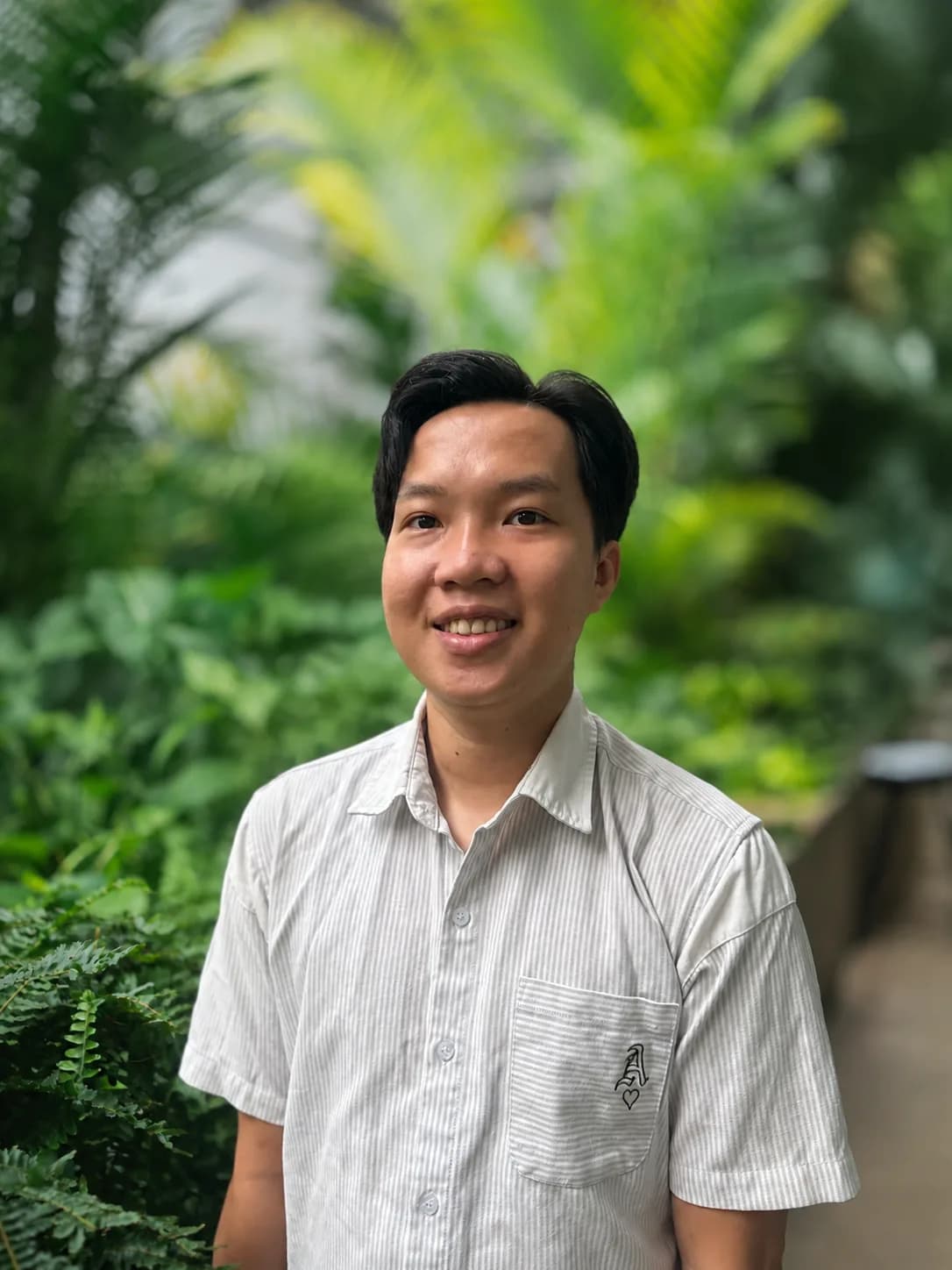 CHANH LE