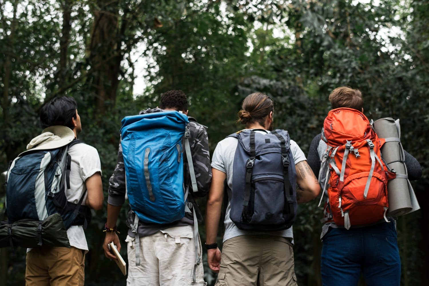 Discover Fast-Packing: The Ultimate Adventure Sport for Trail Enthusiasts