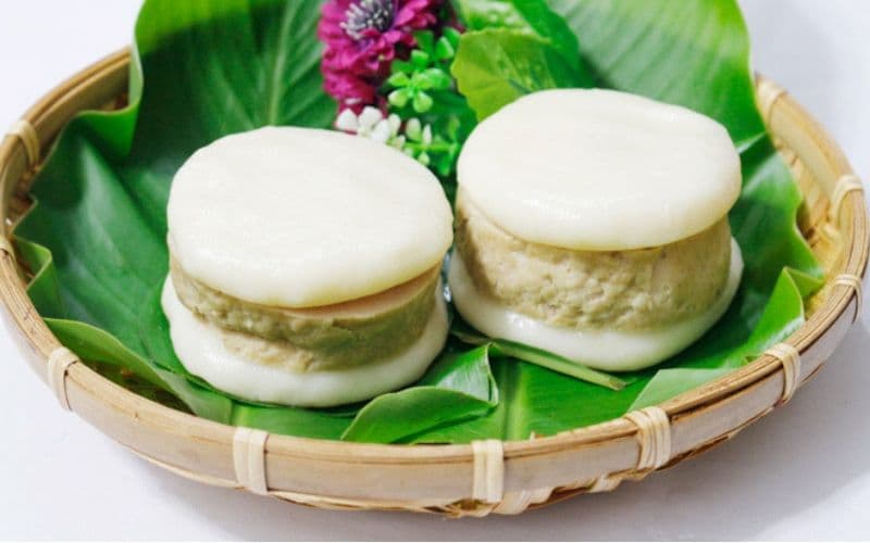 Banh Day: The Traditional Vietnamese Rice Cake of Unity and Celebration