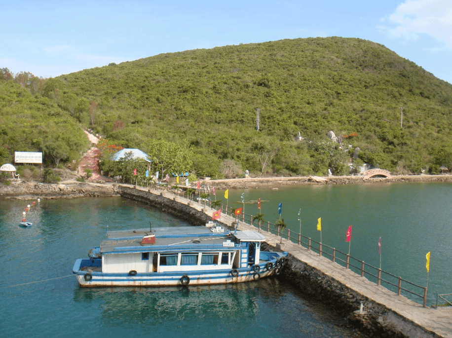 Sỏi Beach - Sỏi Island