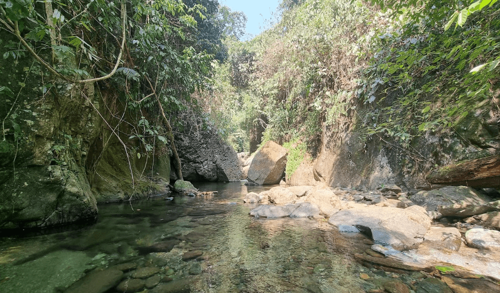 Suối Tập Lăng - Văn Chấn - Yên Bái