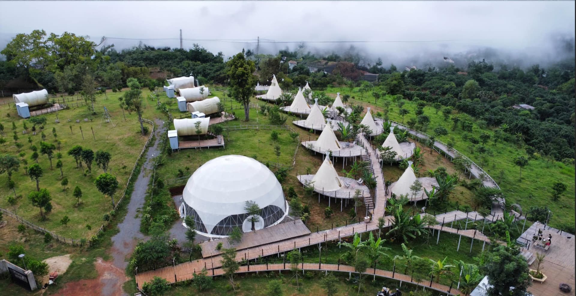 Tropical EGlamping