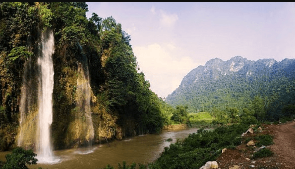 Thác Mưa Rơi