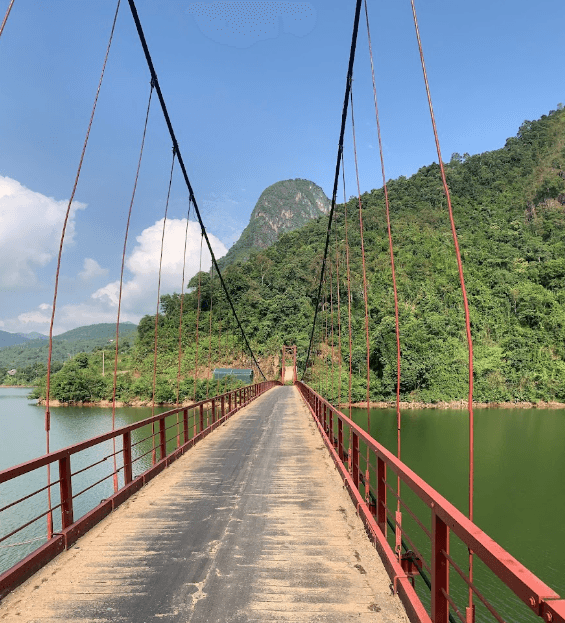 Cầu treo Ta Gia