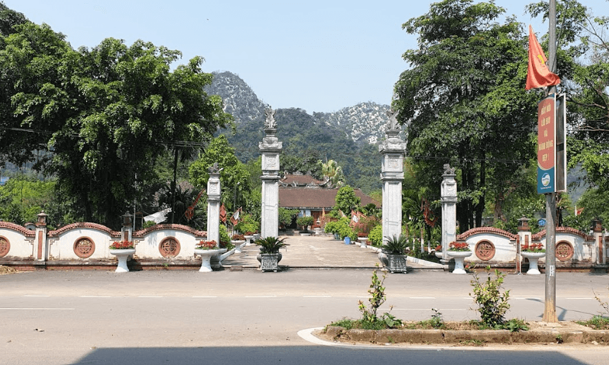 Chợ hội Chùa Tiên - Đầm Đa - Lạc Thủy - Hòa Bình