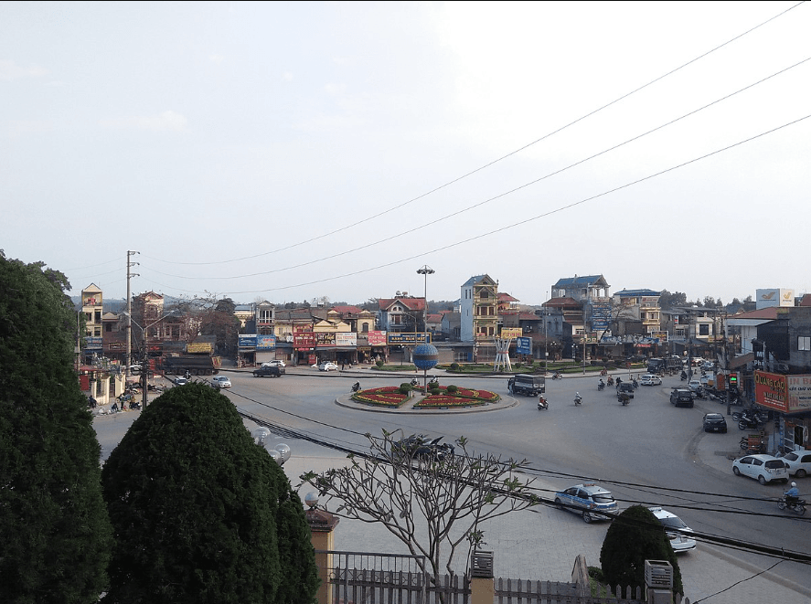 Đường tròn Chùa Hang