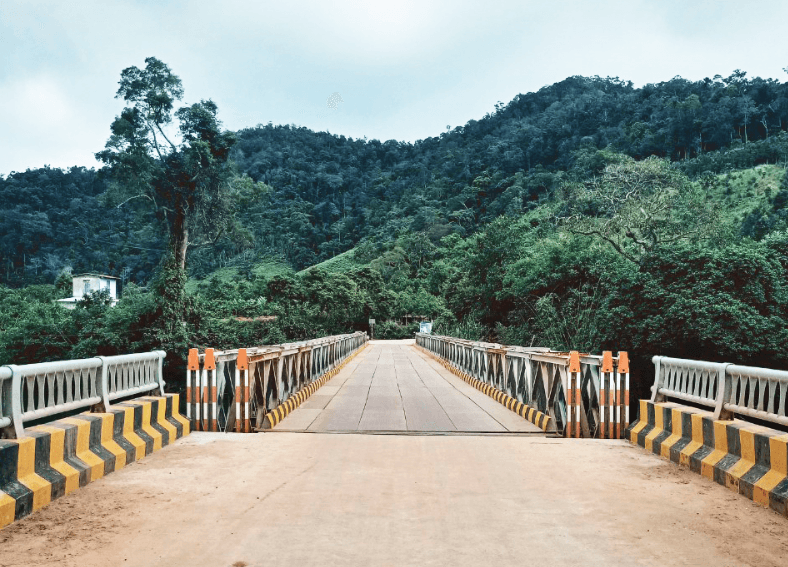 Cầu thép Đak Pne - Kon Rẫy - Kon Tum