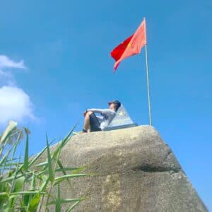 Núi Chứa Chan - Bãi Dù . Đỉnh Cột Cờ - 2km
