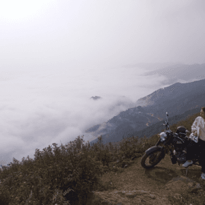 Đỉnh Mây Tà Xùa 1777m