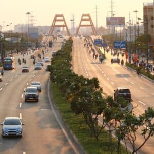 Cung đạp xe đại lộ Phạm Văn Đồng