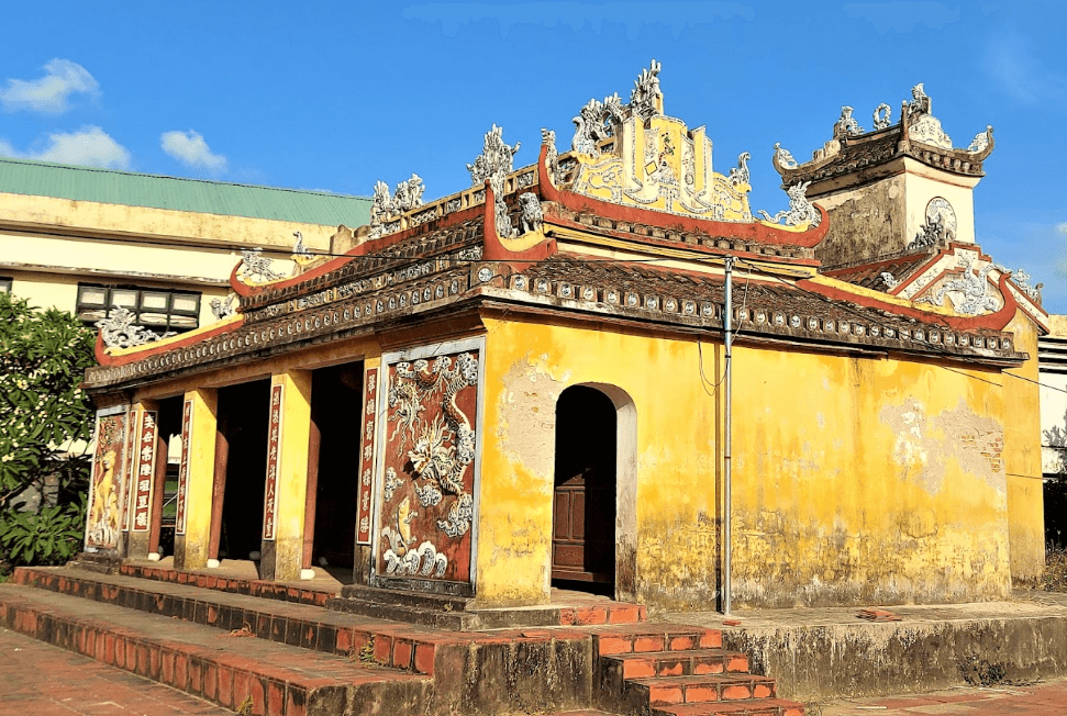 Đình làng Túy Loan