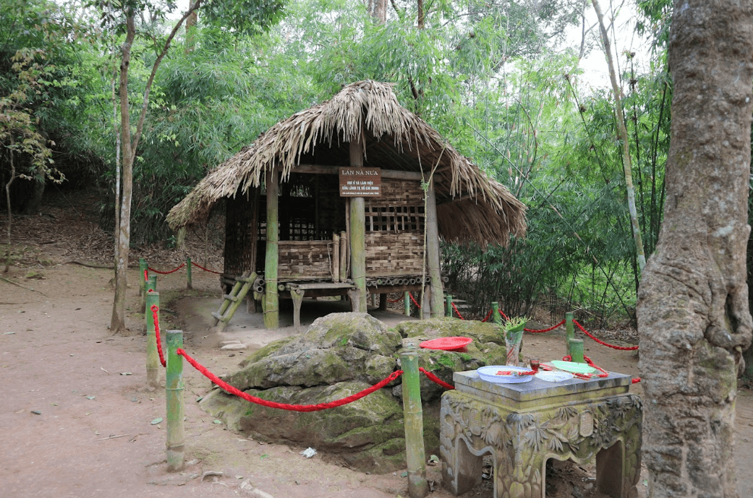 Lán Nà Nưa Sơn Dương