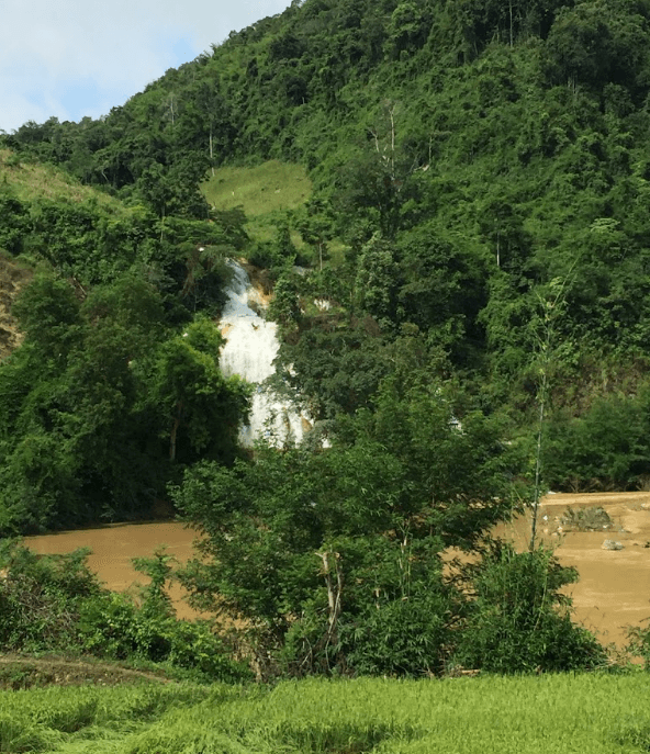 Thác nàng Thơm