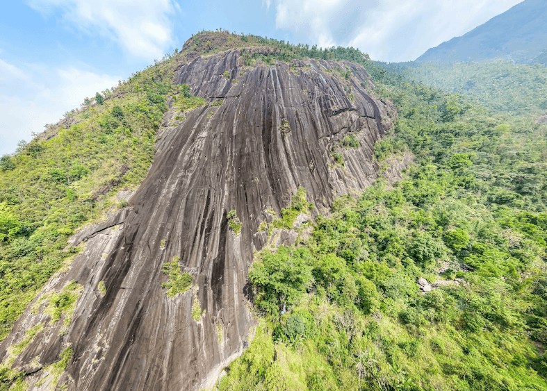 Trekking Pờ Ma Lung - Chung Nhía Vũ