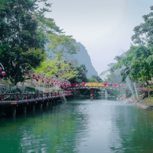 Khu du lịch Suối Mỏ Mắm