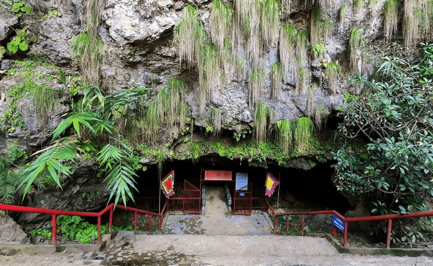 Động Tiên Sơn Tam Đường