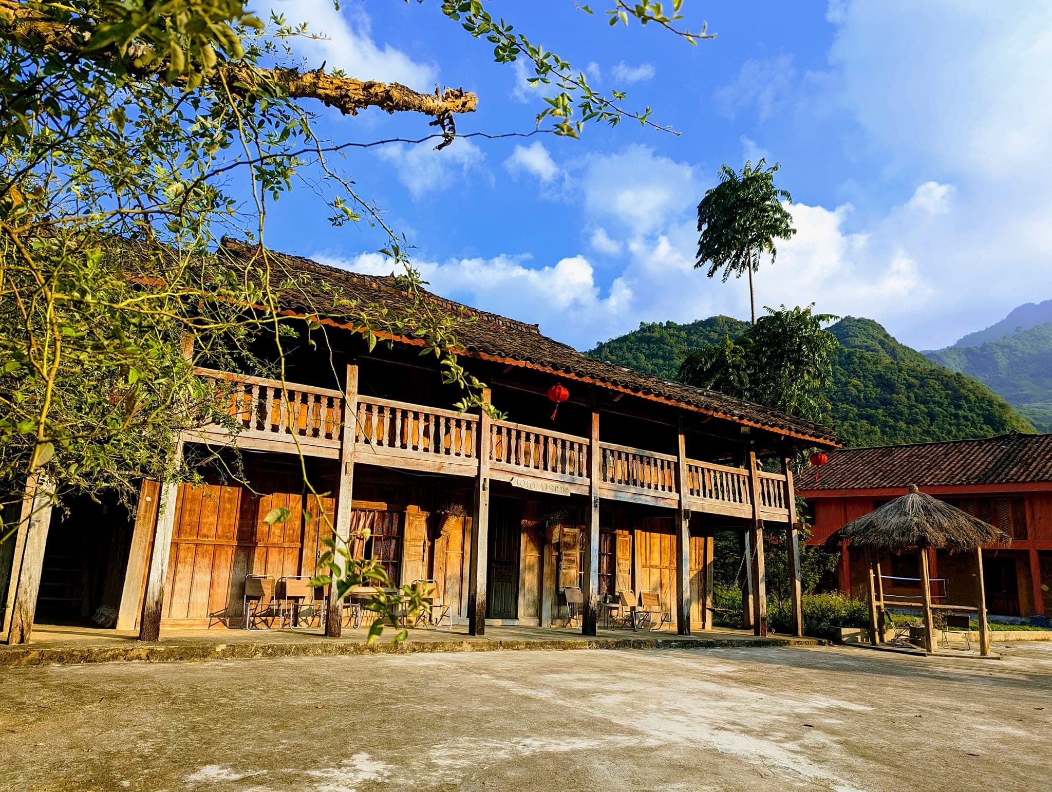 Lolo Homestay & Cafe Meo Vac