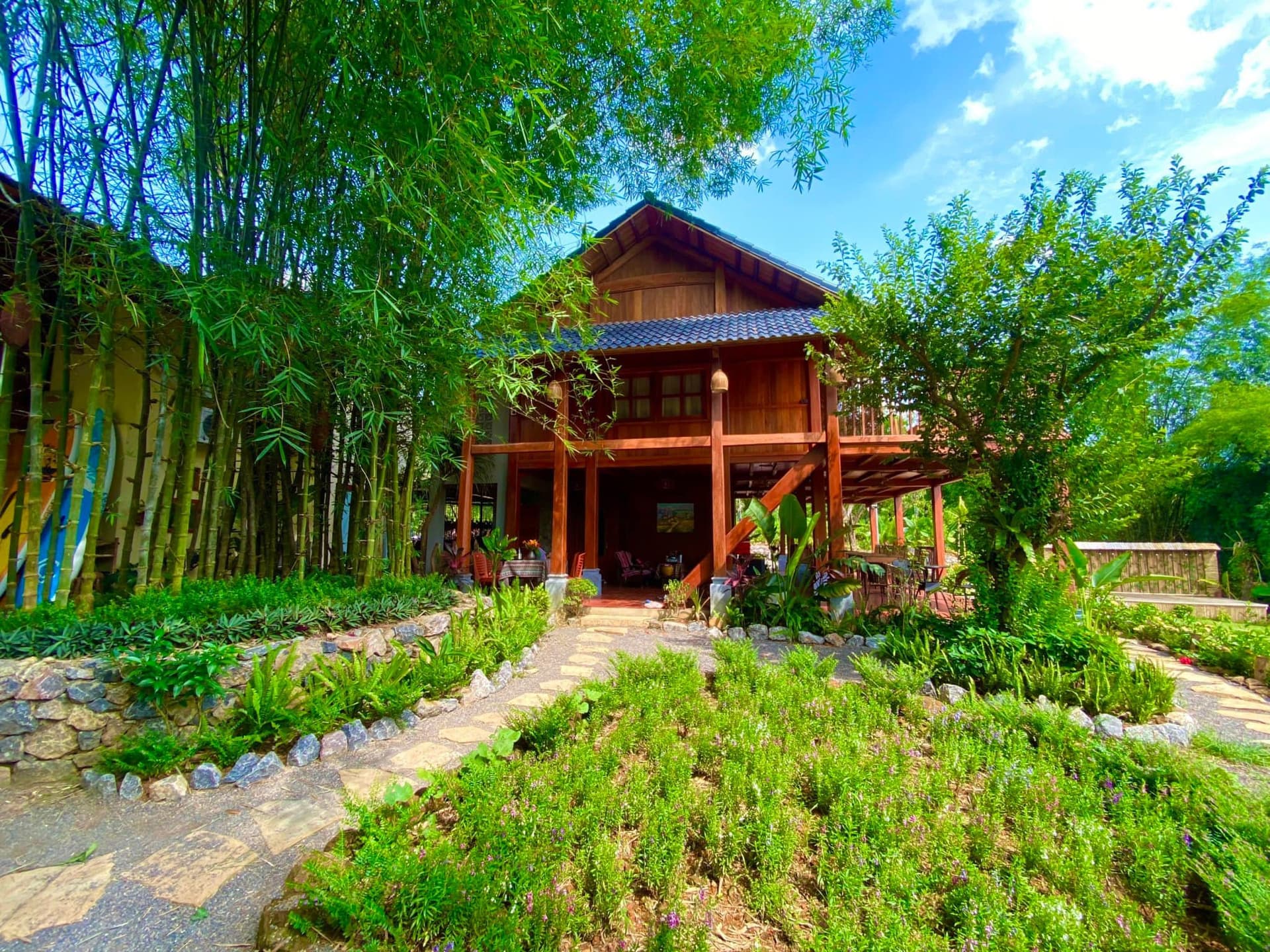 Ún's House Homestay