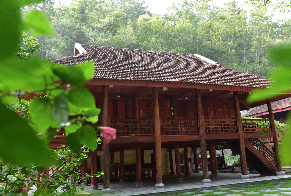 Khu Sinh Thái & Khoáng Nóng U VA