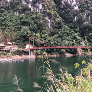 Cầu treo Pa Thông