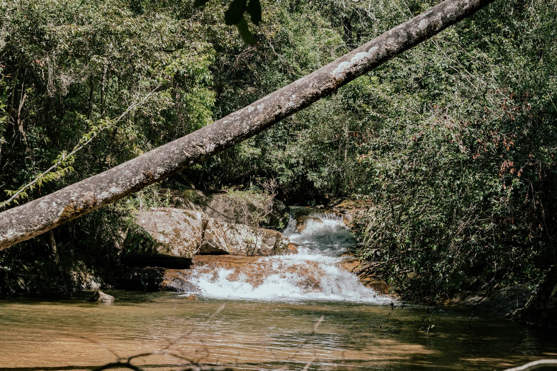 Offroad Trekking Thác Nhỏ xã Lát