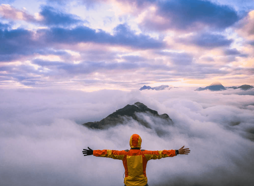 Trekking Đỉnh Bạch Mộc Lương Tử (hướng Lào Cai)