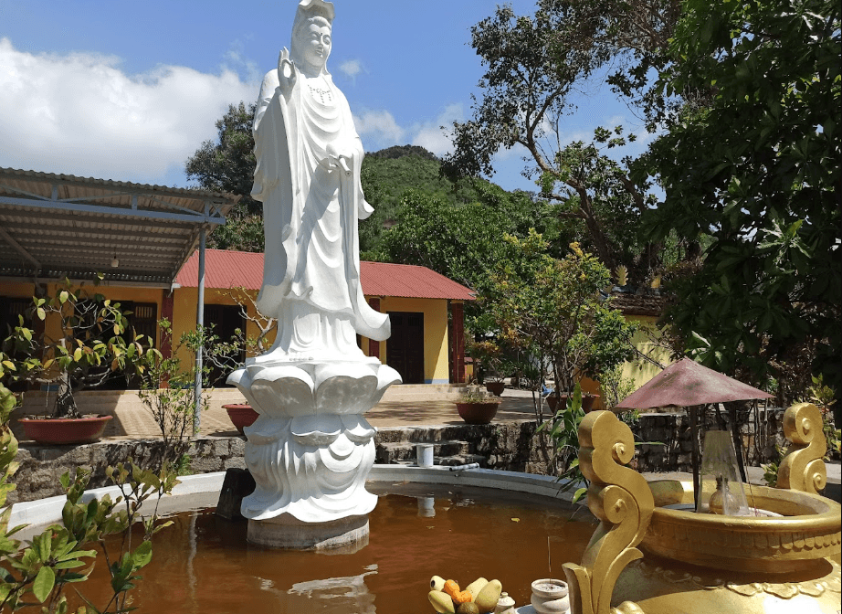 Chùa Suối Ngổ