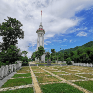 Cột cờ Lũng Pô - Bát Xát - Lào Cai