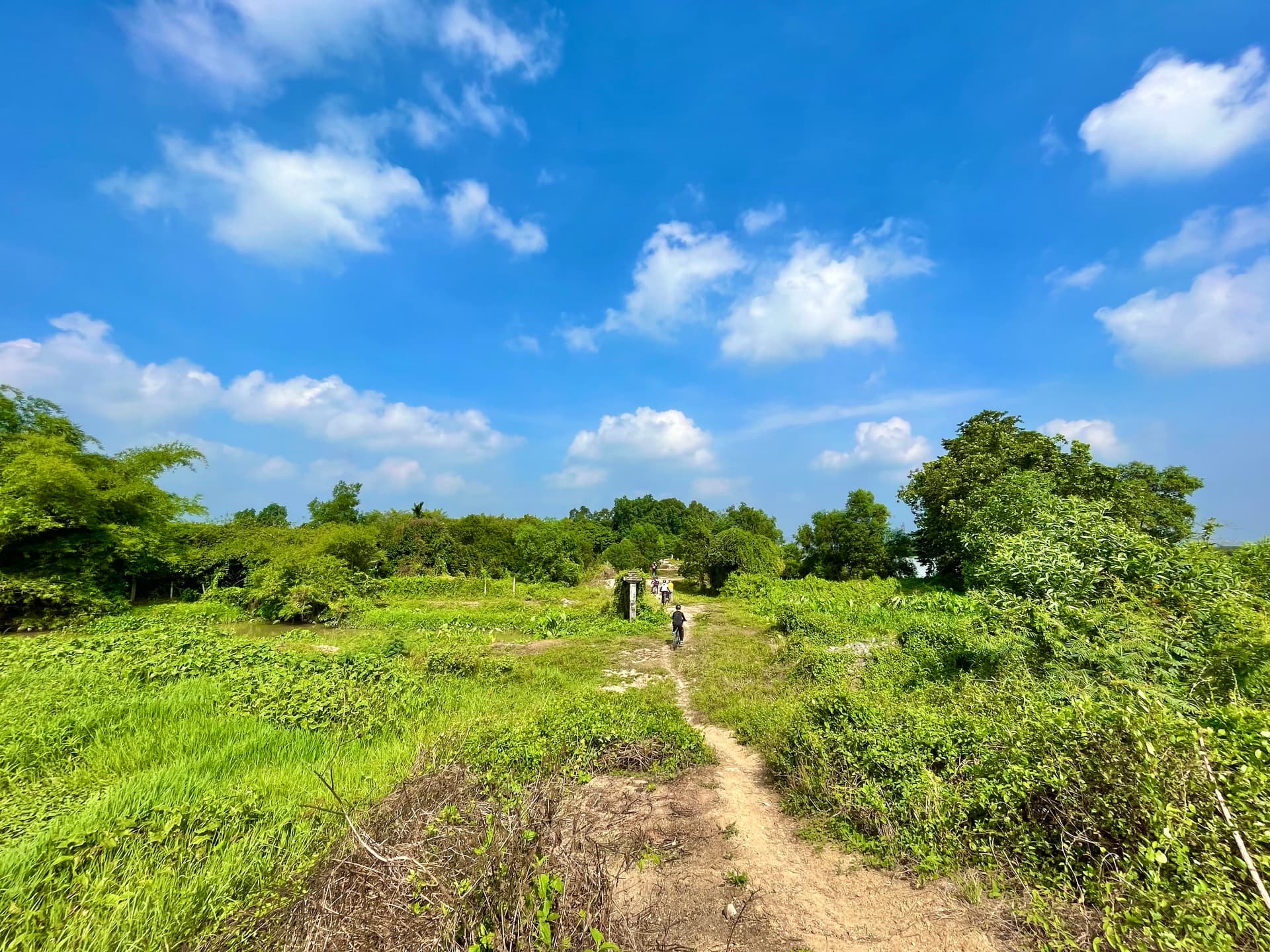 Cung đạp xe Củ Chi
