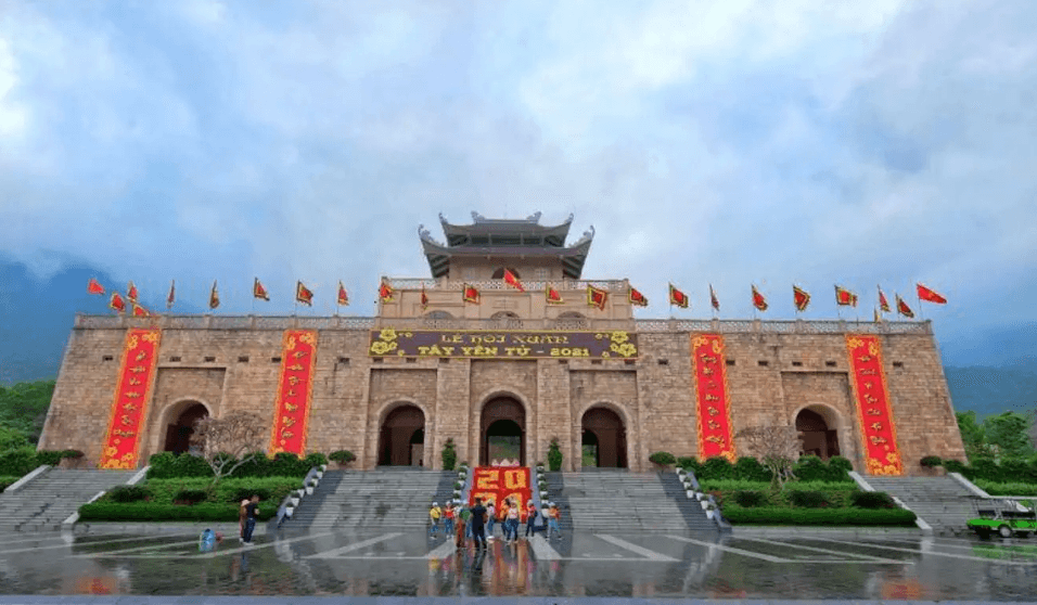 Khu Du Lịch Tây Yên Tử