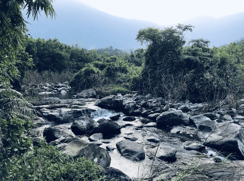 Suối Đá Cổng Thái Nguyên
