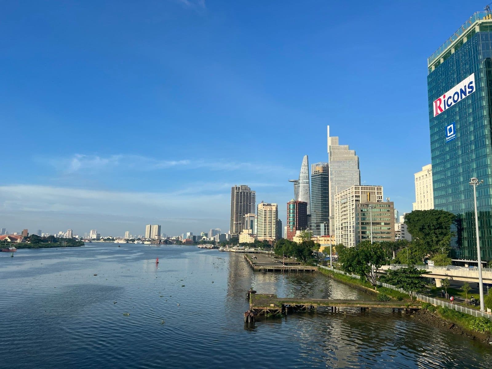 Cung đạp xe khu trung tâm Quận 1 và Quận 3