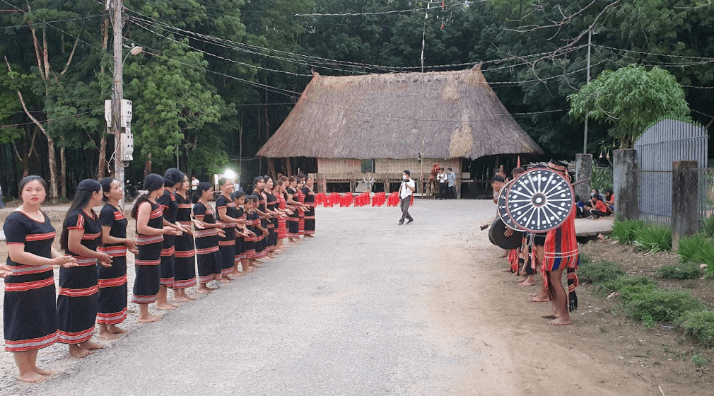 Làng Văn hoá - Du lịch Đăk răng - Ngọc Hồi - Kon Tum