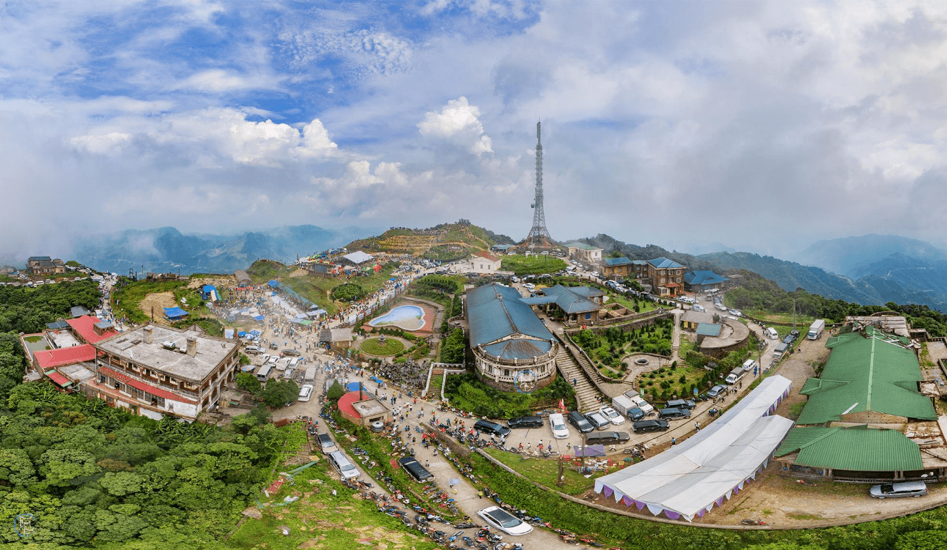 Đỉnh Mẫu Sơn