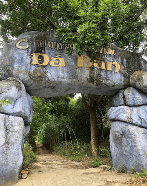 Khu du lịch Đá Bàn