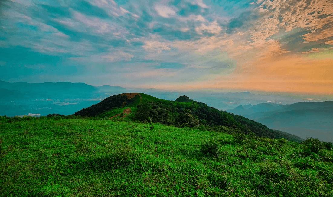Trekking - Đỉnh Hương (Đồi Bù)