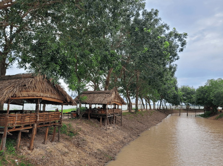 Nông Trại Phú Gia và KDL Nông Trại Xanh - Hớn Quản