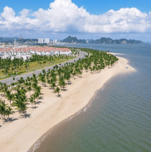 Bãi Biển Marina Bay Hạ Long