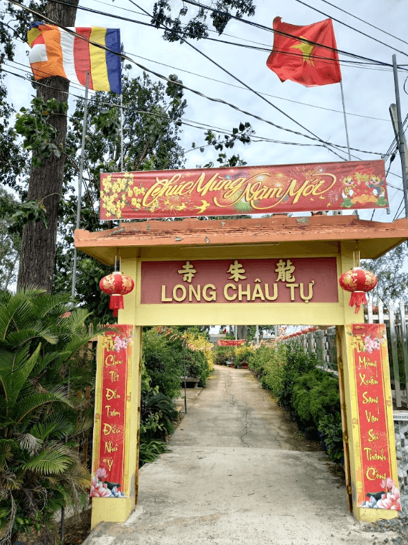 Chùa Long Châu
