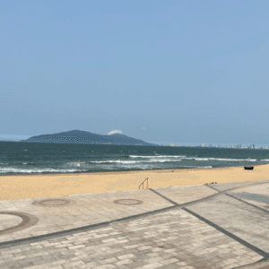 Bãi biển Nguyễn Tất Thành