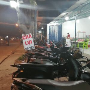 Chả Lụi Cô Yến