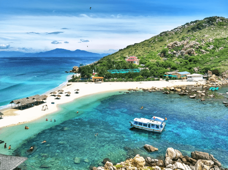 Bãi Biển Đôi