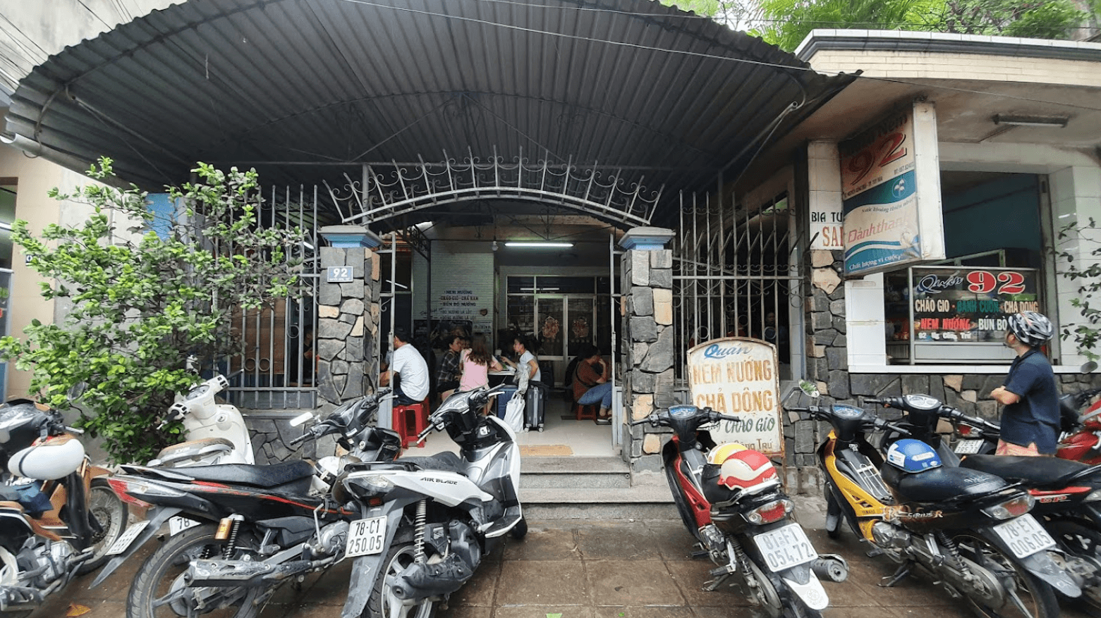 Nem nướng 92