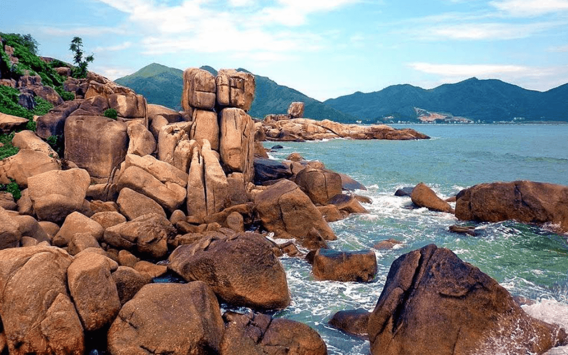 Hòn Chồng