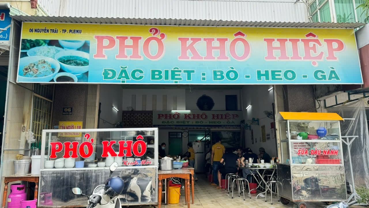 Phở khô Hiệp