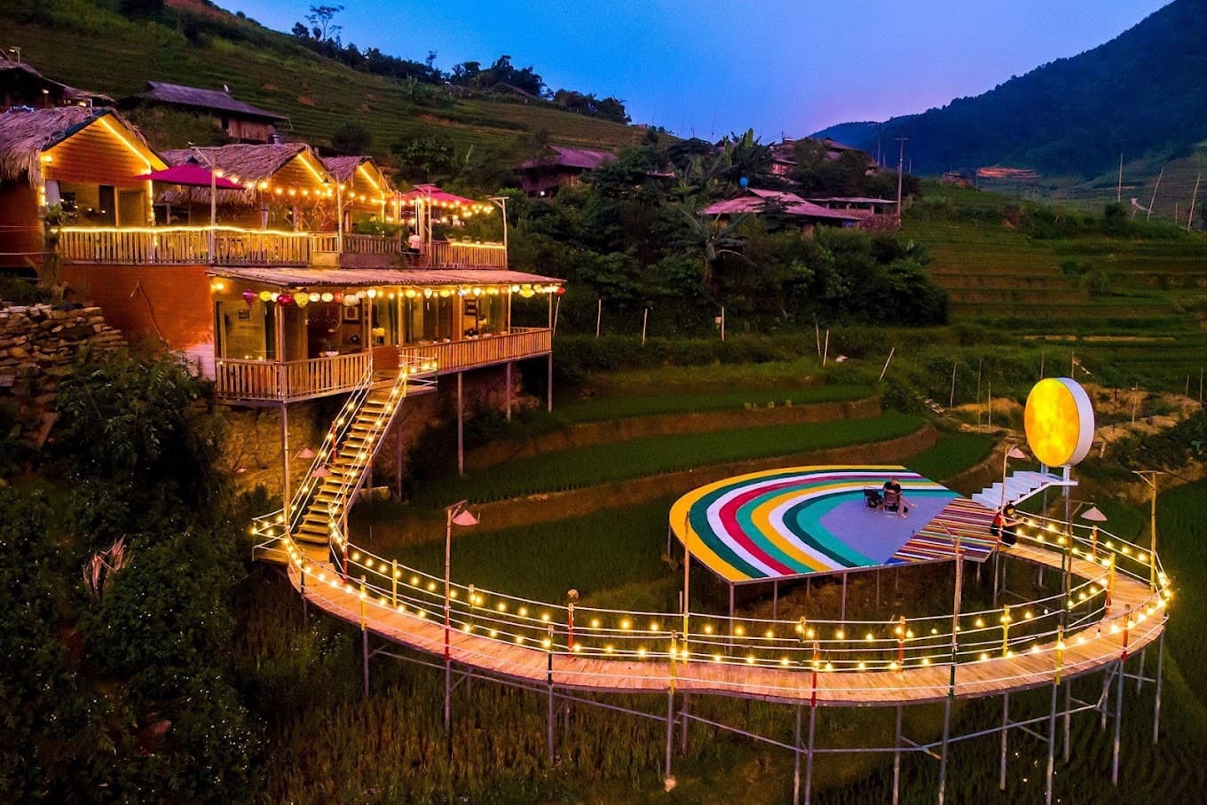 Xòe Homestay Trạm Tấu