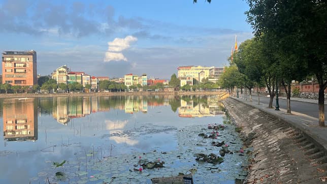 Công viên Nguyễn Khuyến