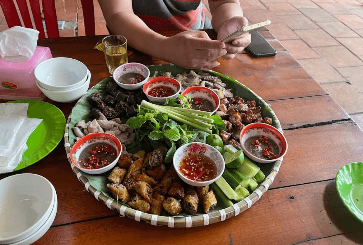 Quán Lang Liêu Lợn Mẹt