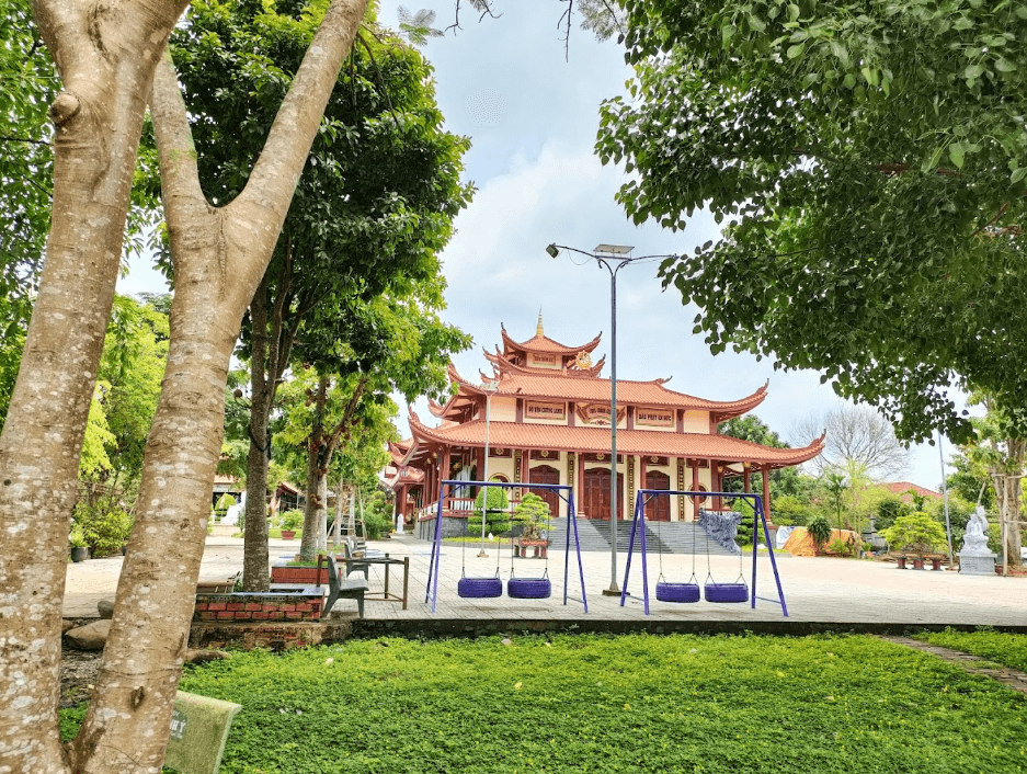Chùa Chánh Giác - Suối Rao