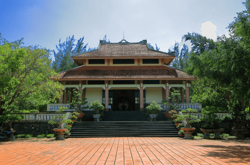 Đền thờ Trương Định